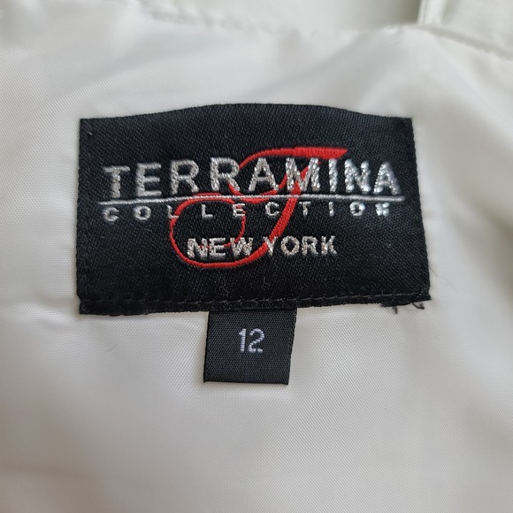 TERRAMINA Size 12 Sleeveless Ivory Ruched Sheath Dress with Rhinestones NWT - Picture 4 of 9